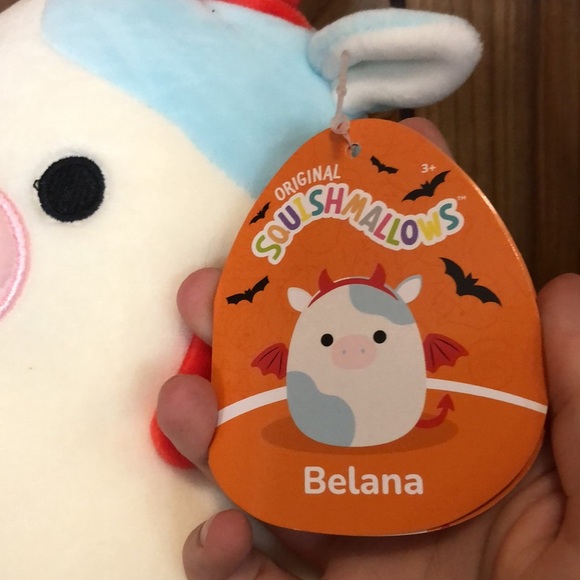 belana Halloween dress up squishmallow - Picture 3 of 4